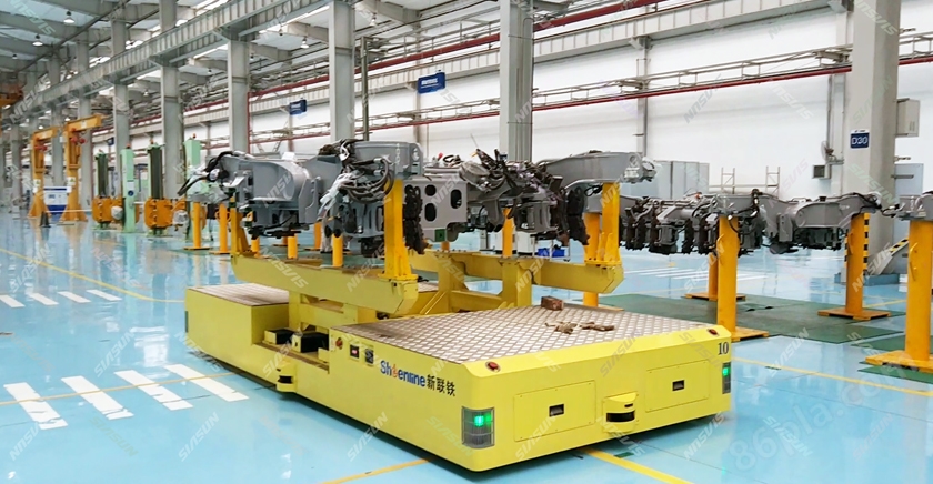 15吨重载移动机器人在客户现场应用